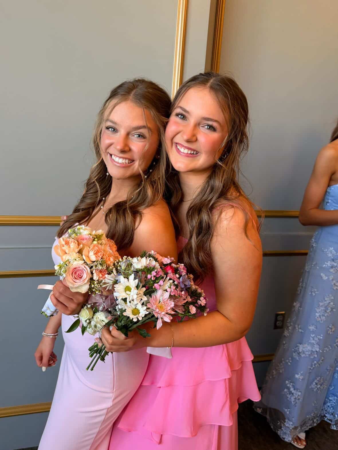 West O Glow Tanning & Wellness portfolio 3