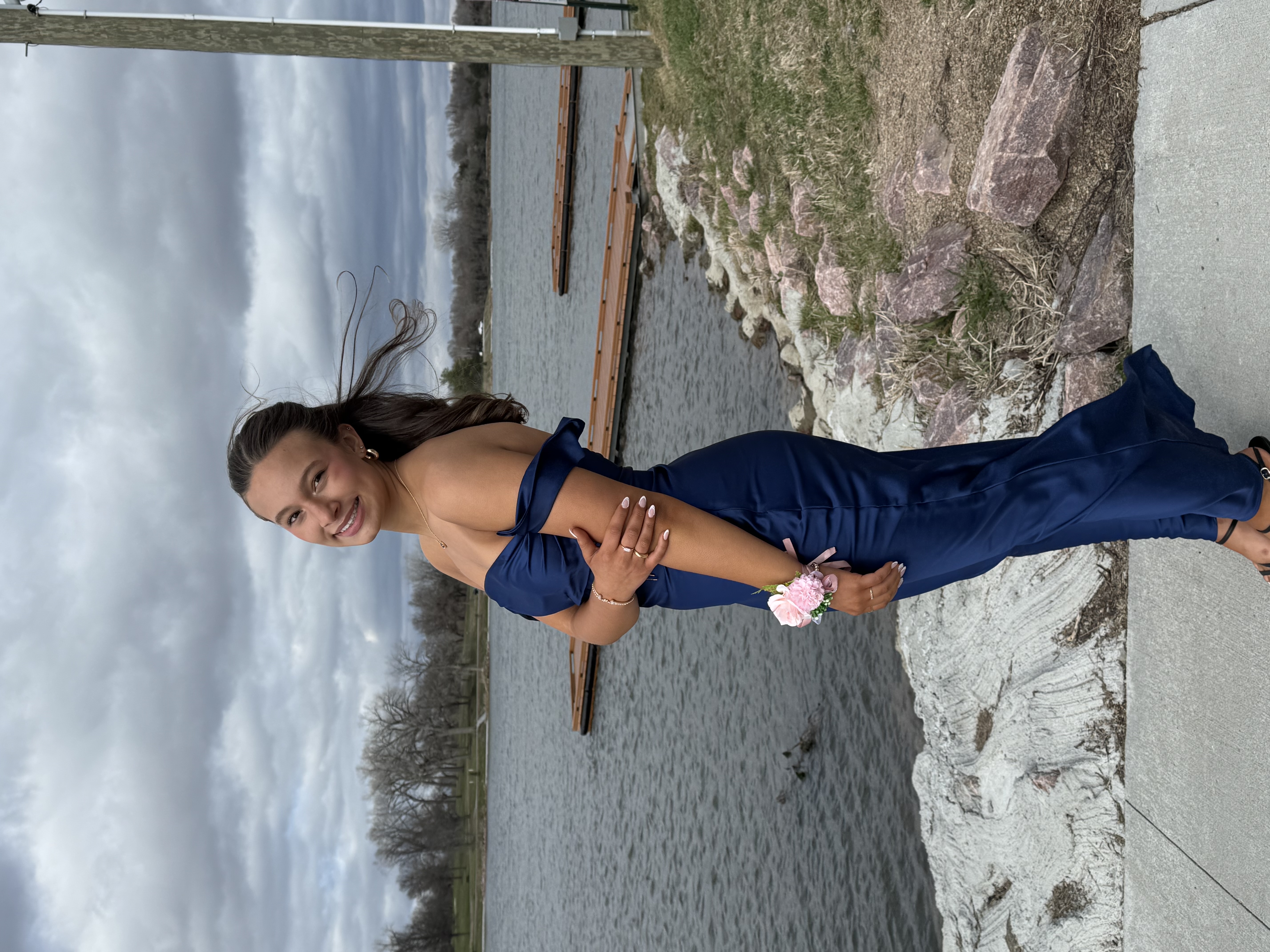 West O Glow Tanning & Wellness portfolio 5