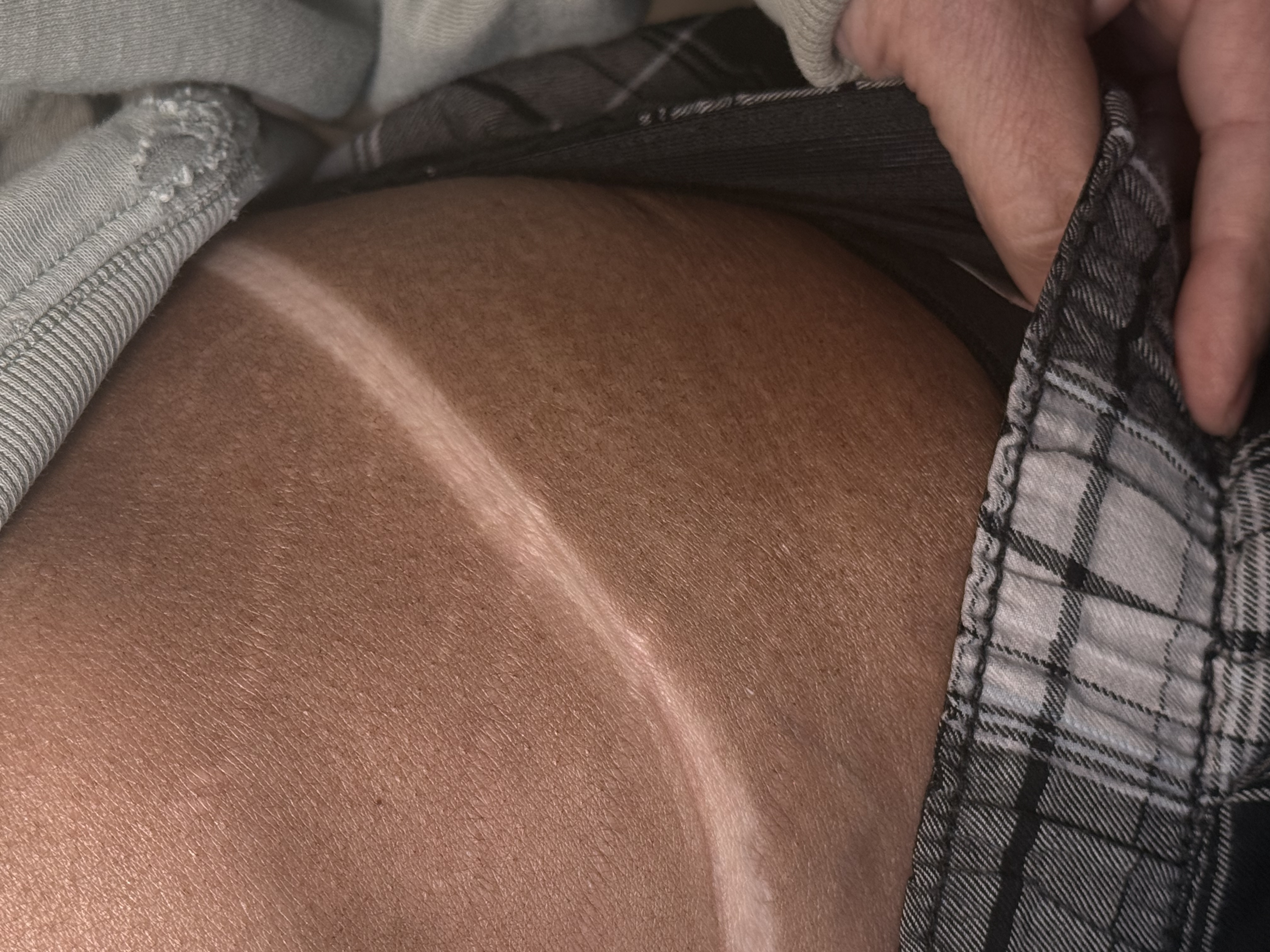 West O Glow Tanning & Wellness portfolio 2