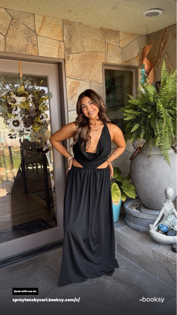 Bronze Hustle Spray Tans by Cari portfolio 8